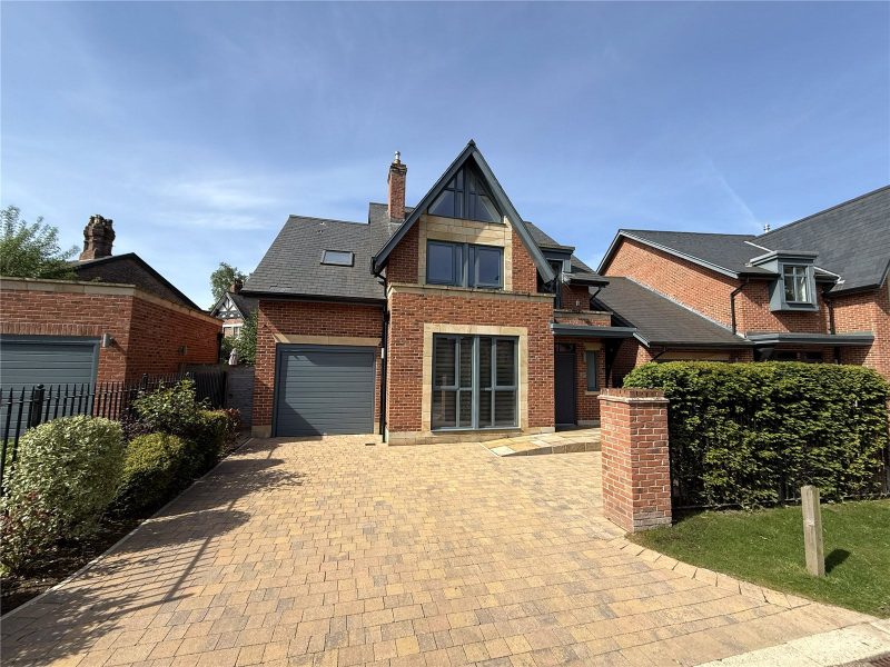 An Exceptional Modern Detached On Didsbury’s Most Prestigious Development