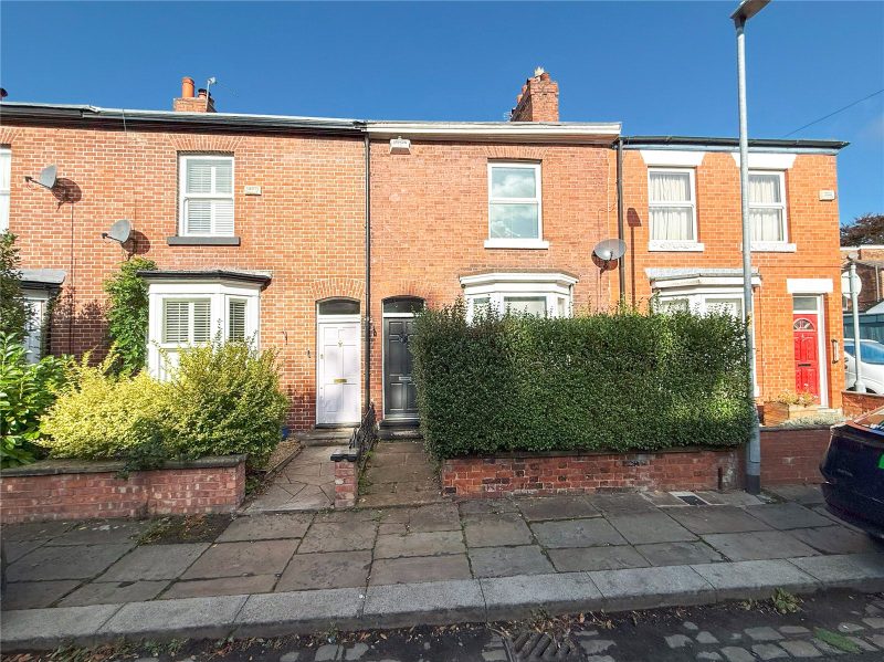Attractive Victorian Terrace With Attractive Village Garden