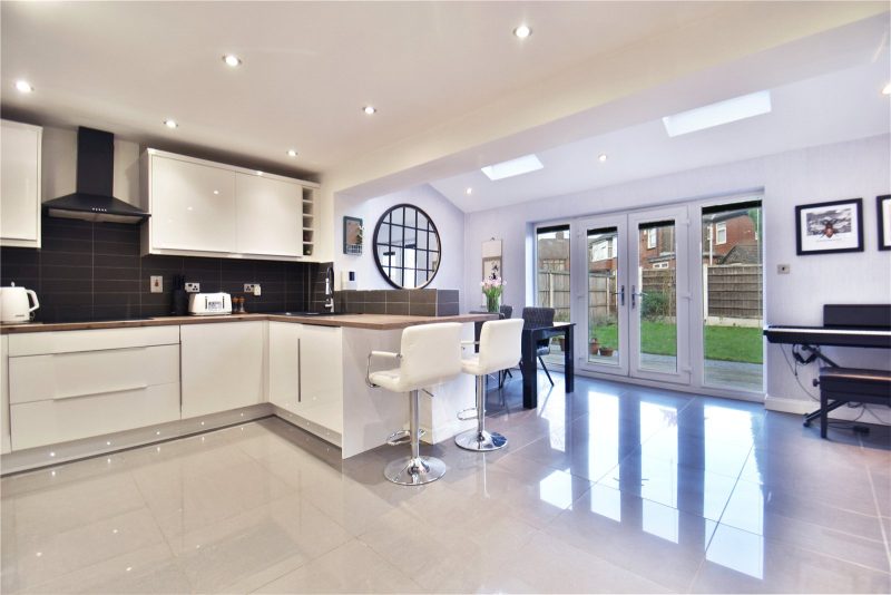 Double Story-Extended Four Bedroom Detached Home in a Popular Cul-de-Sac Location