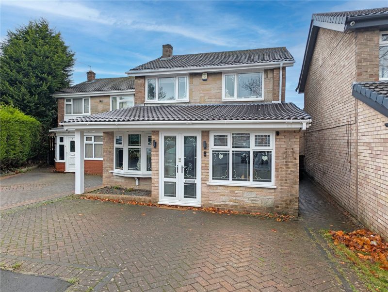 A Beautifully Extended Family Home in a Prime Heaton Mersey Cul-de-Sac