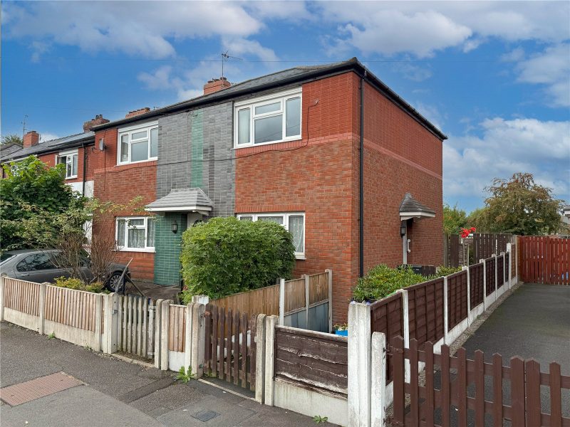A Well-Proportioned Two Bedroom Modern Apartment