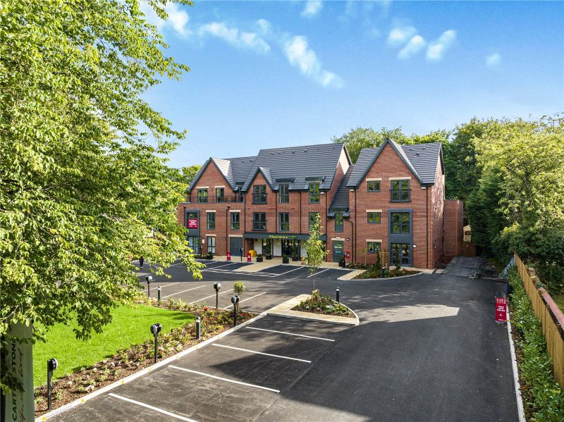 Stunning Two Bedroom Retirement Apartment In A Prestigious Didsbury Location
