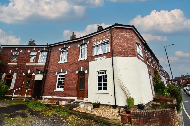 Spacious & Well Presented Three Bedroom Home