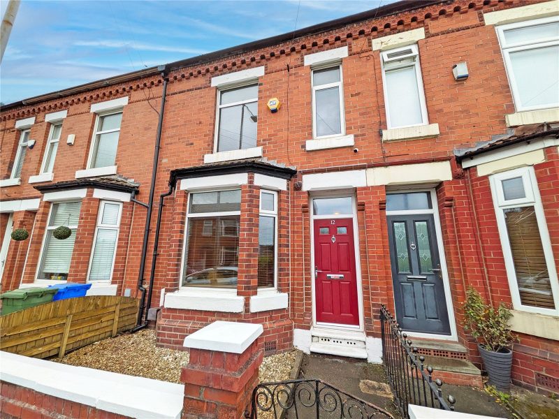 Beautifully Presented Three Bedroom Period Terrace Home Offering Over 920 sq ft