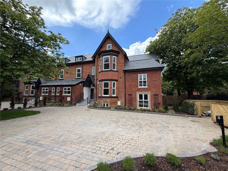Lapwing Lane, West Didsbury, M20 2NS