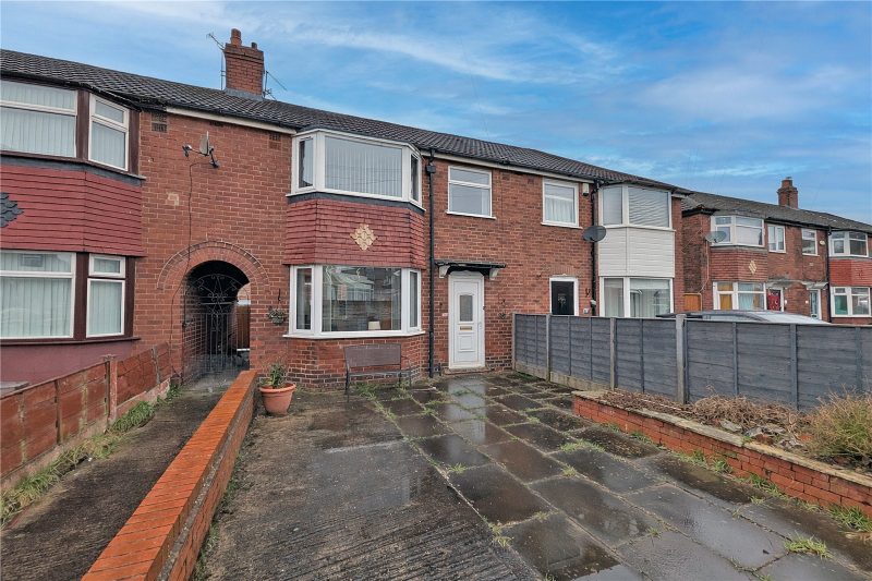 A spacious three bedroom quasi-semi home offered with no onward chain in a convenient Gorton location.