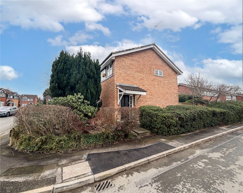 A Well Proportioned Semi-Detached On Quiet Cul-De-Sac