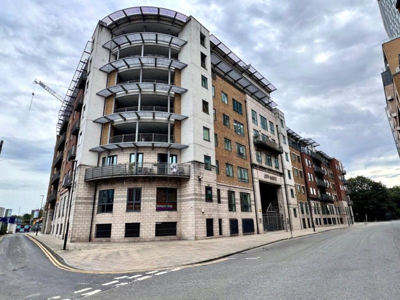 City Road East, Manchester, M15 4QD