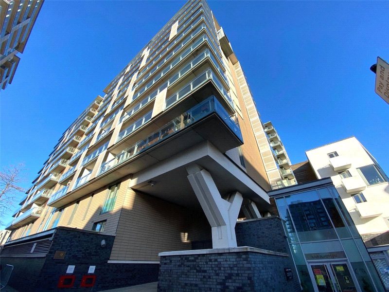 Spectrum Block 3, Blackfriars Road, Manchester City Centre, Salford, M3 7BP