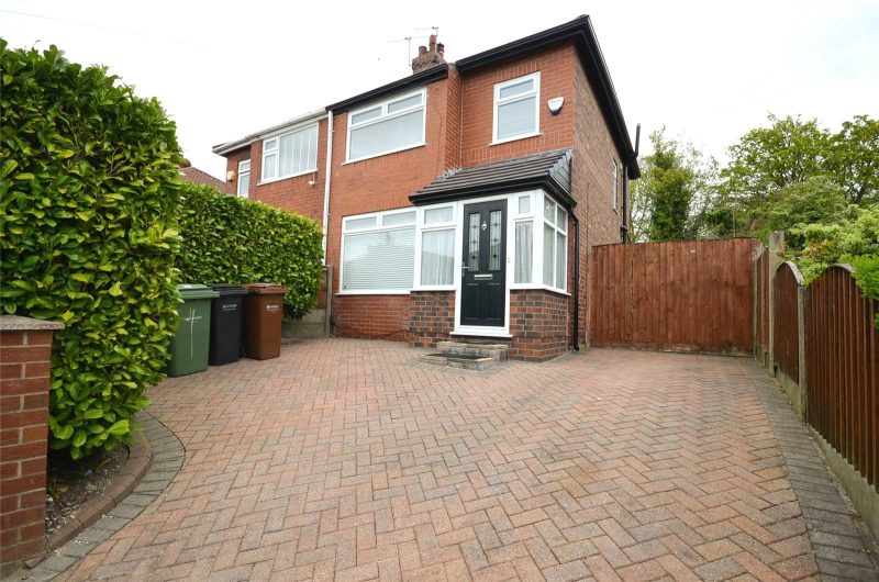 Briarfield Road, Heaton Chapel, Stockport, SK4 5HT
